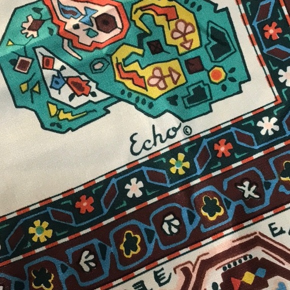 Intricate Vintage Rolled Edge Echo Silk Scarf/ Table Accent. - Picture 9 of 9